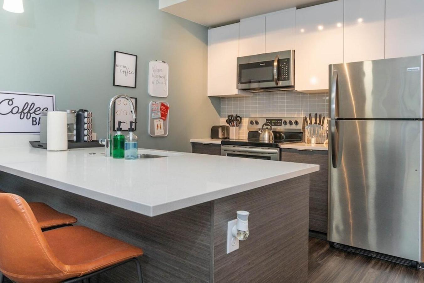 Self Check-In-Washer-Dryer-4Ksmart Tv-King Bed-Gym Tacoma Extérieur photo
