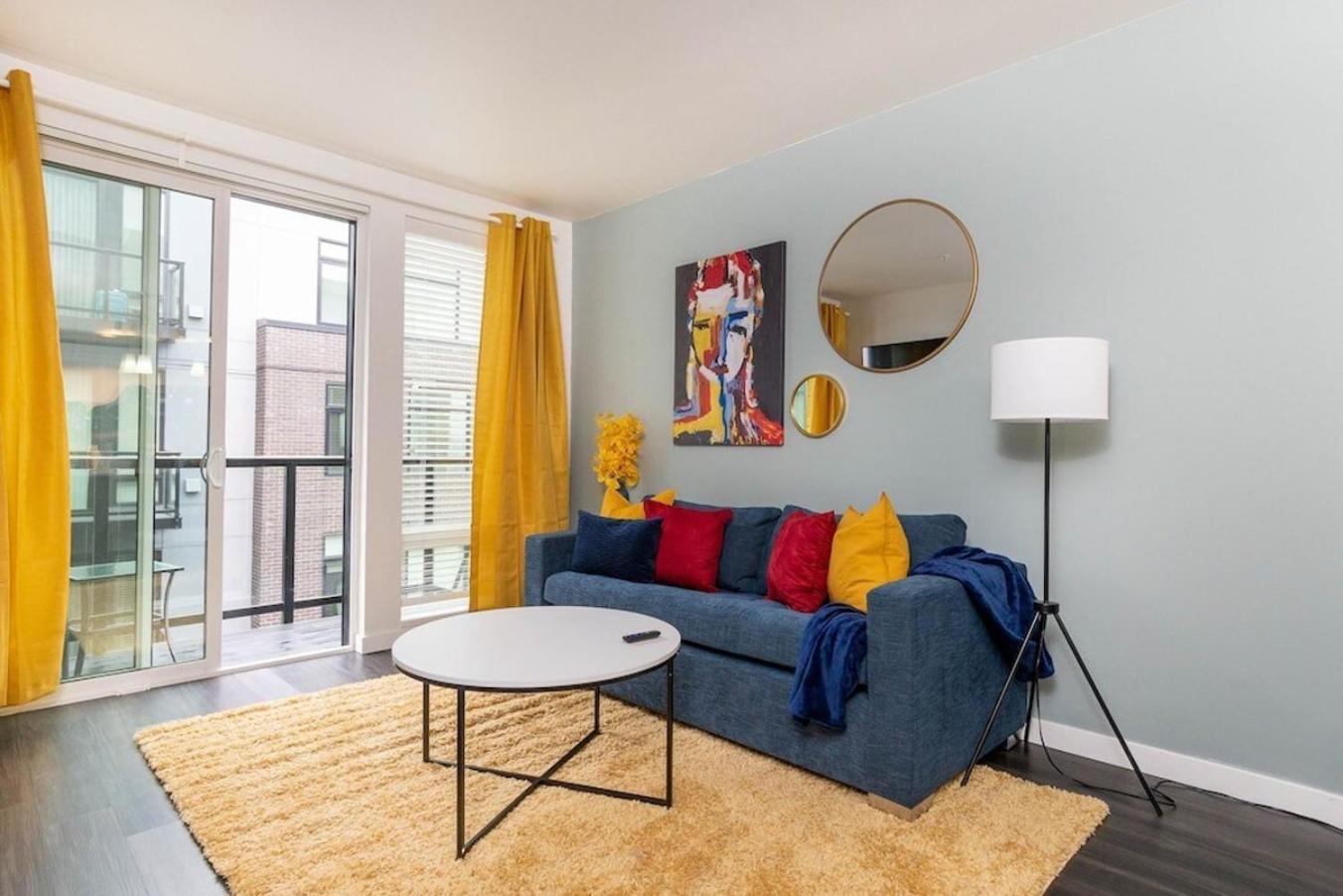 Self Check-In-Washer-Dryer-4Ksmart Tv-King Bed-Gym Tacoma Extérieur photo