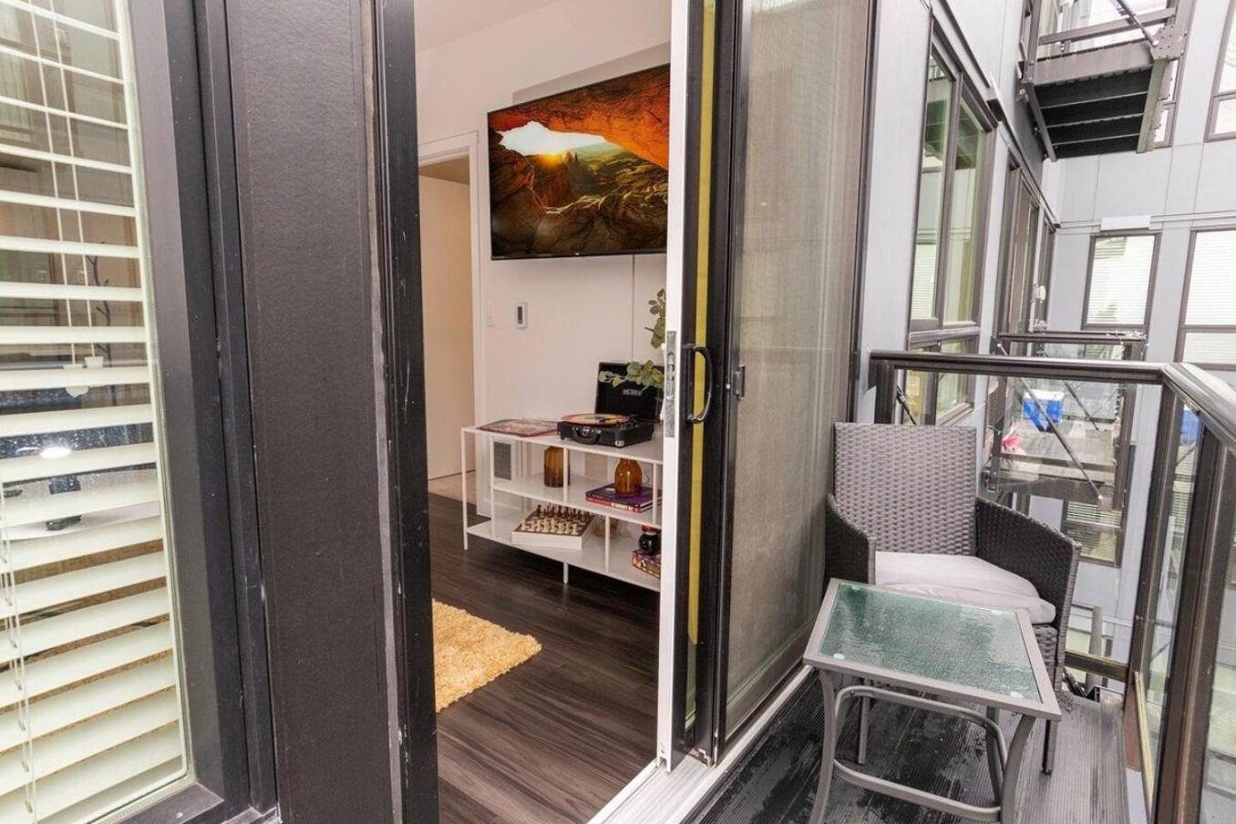 Self Check-In-Washer-Dryer-4Ksmart Tv-King Bed-Gym Tacoma Extérieur photo